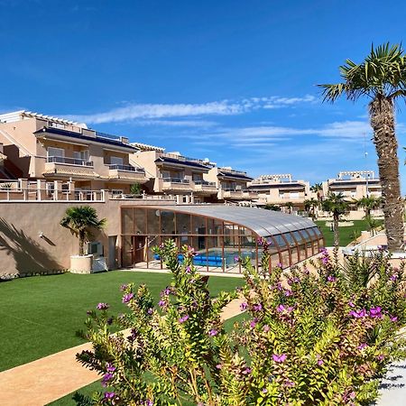 Apartments Punta Prima Indoor & Outdoor Pool تورّيفيِخا المظهر الخارجي الصورة