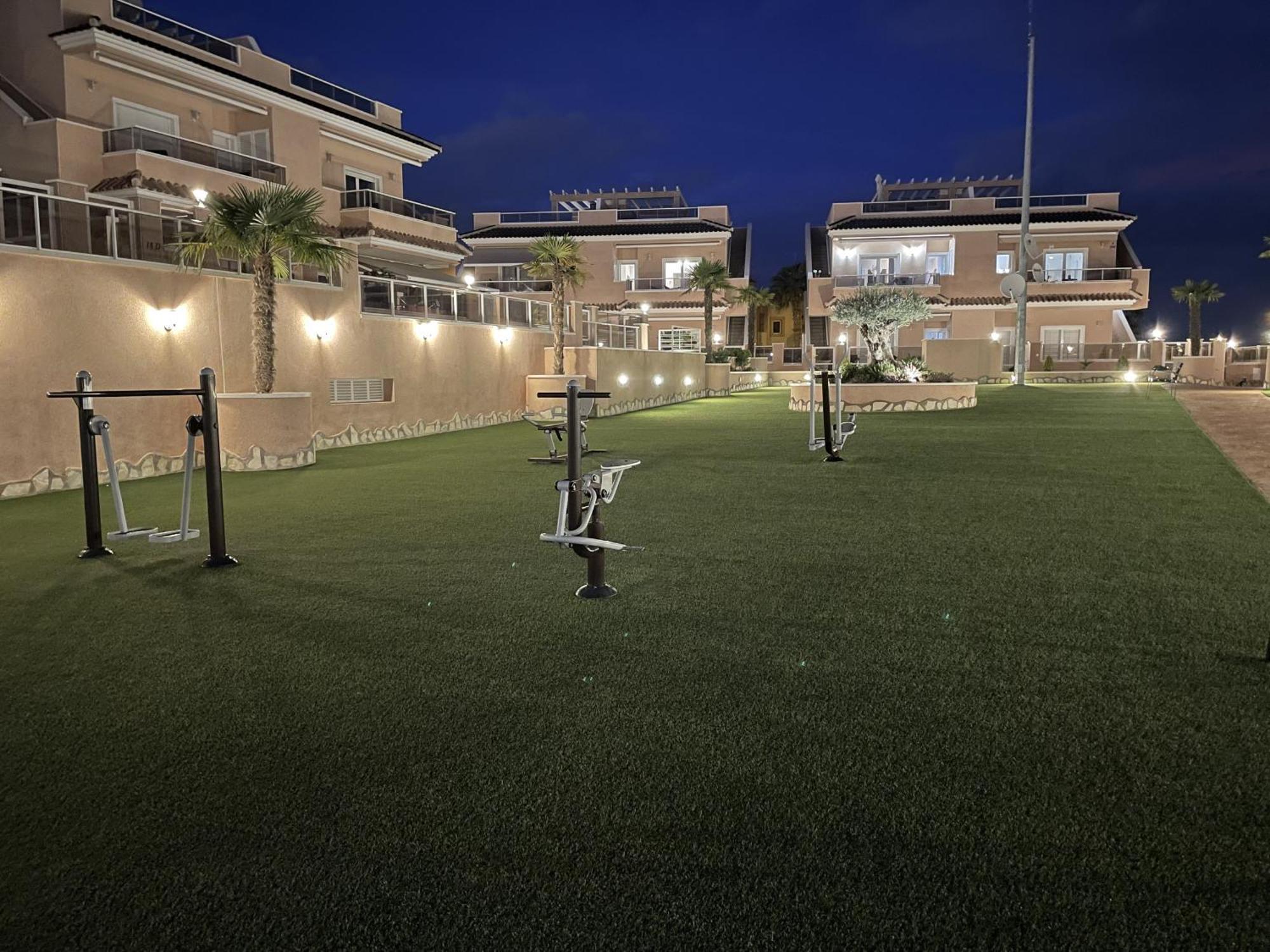 Apartments Punta Prima Indoor & Outdoor Pool تورّيفيِخا المظهر الخارجي الصورة