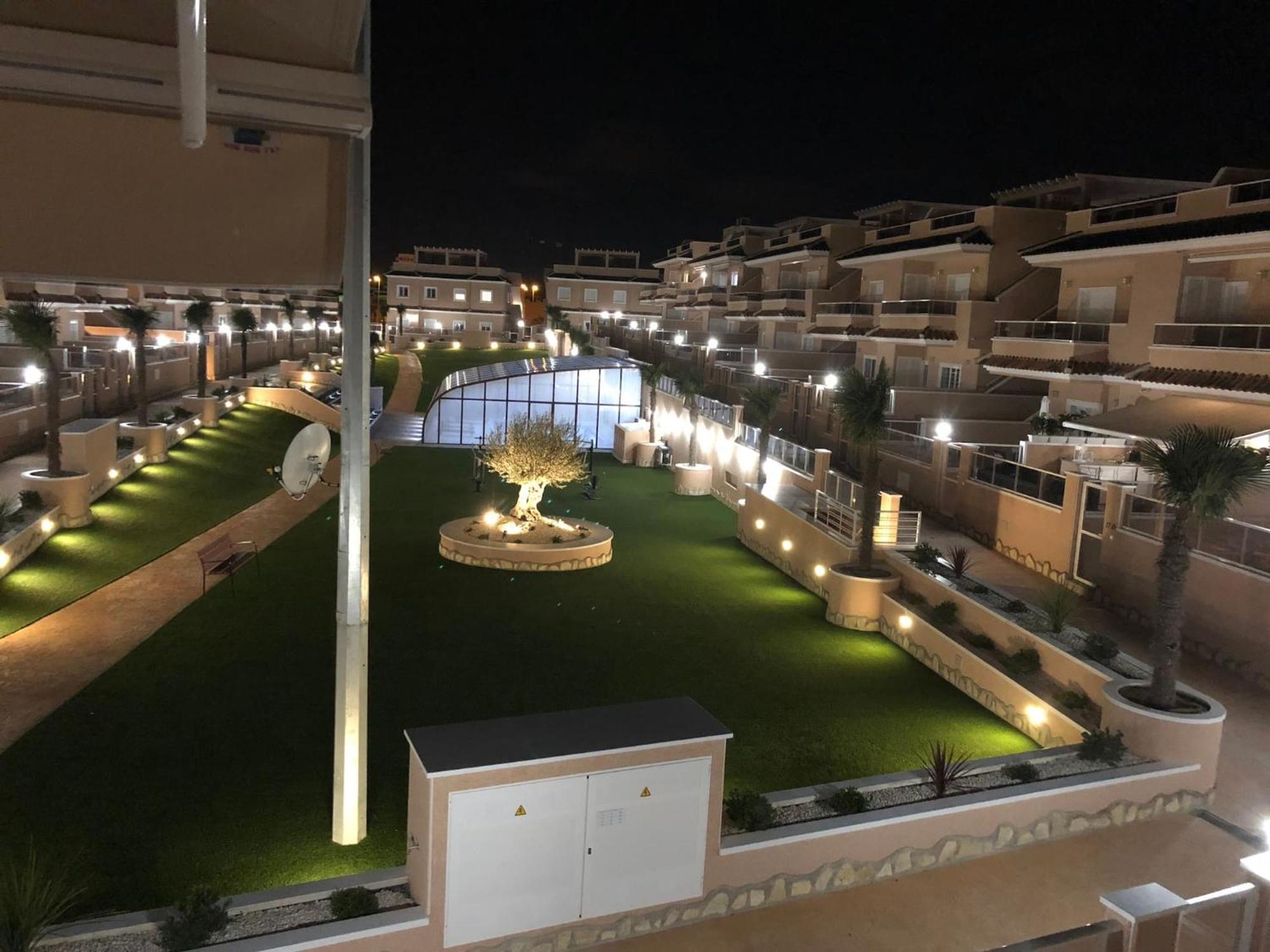 Apartments Punta Prima Indoor & Outdoor Pool تورّيفيِخا المظهر الخارجي الصورة